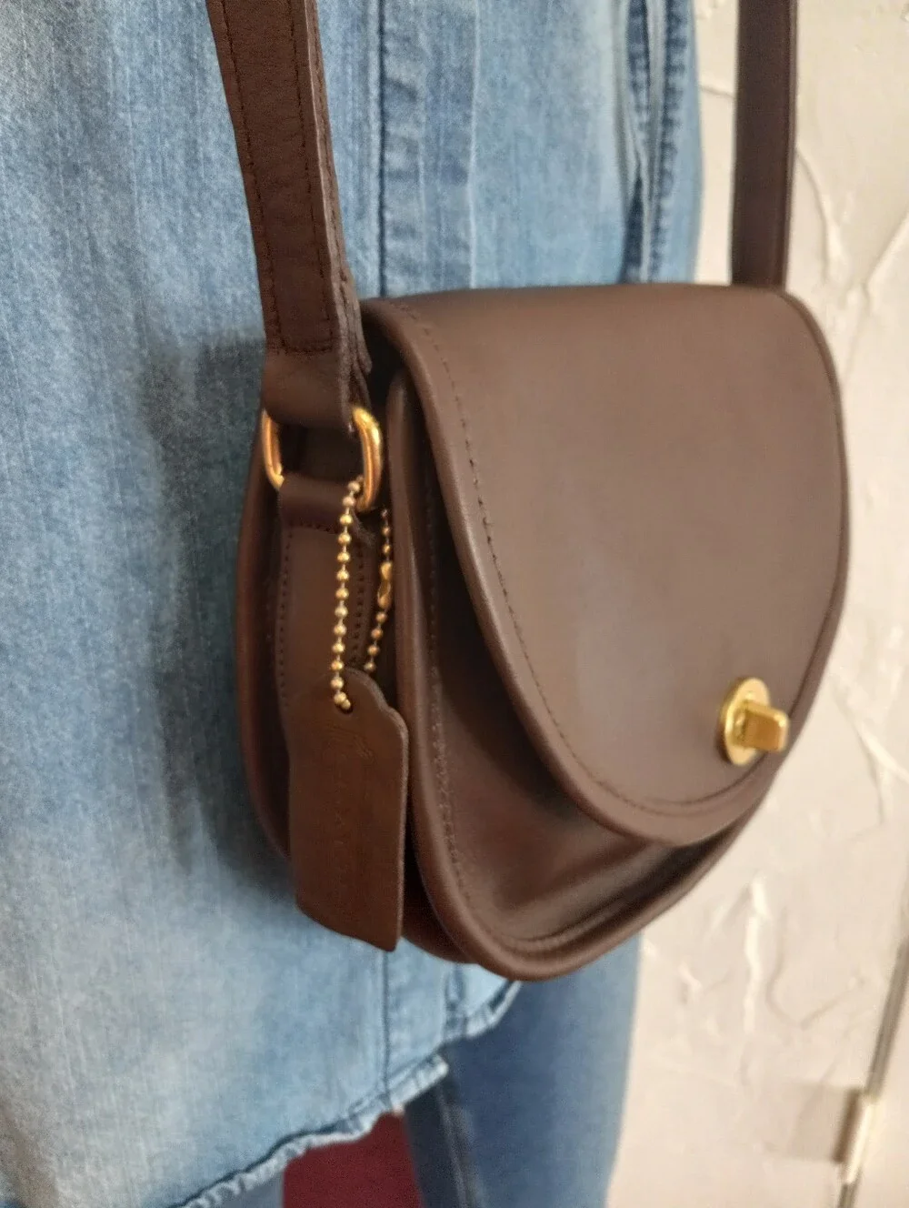 Coach Watson 1997 Classics Collection, #9981 Mahogany Brown Crossbody